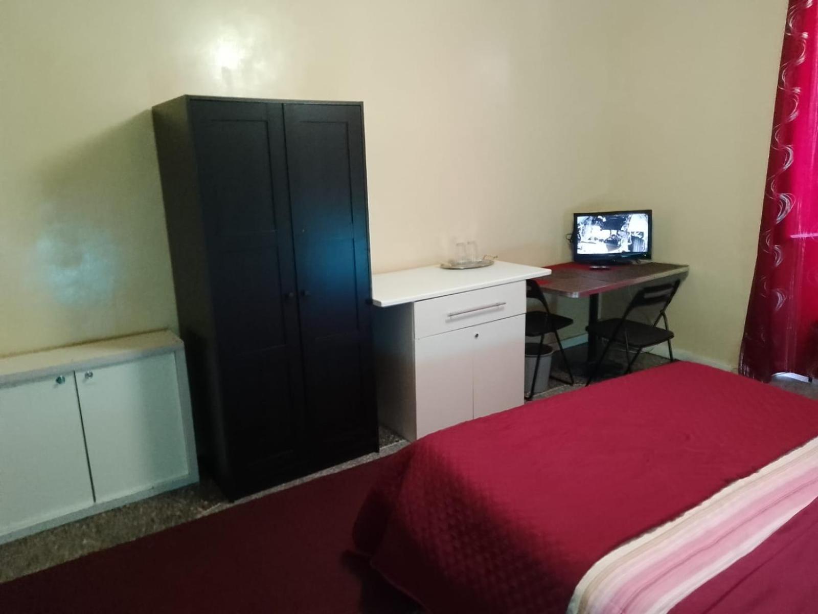 Sole Rosso Hotel Genoa Ngoại thất bức ảnh